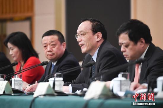 中国民企发展如何破局 全国政协委员谈看法提