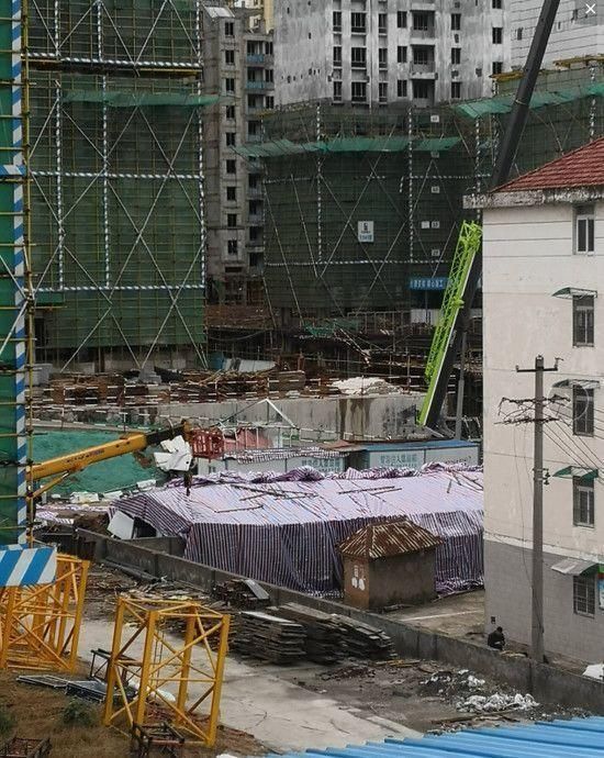 应急动态揪心!安徽六安一建筑工地活动板房发