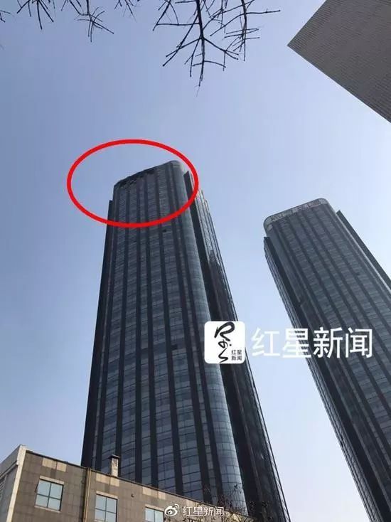 天津121大厦火灾:10名遇难者均为男性 起火物