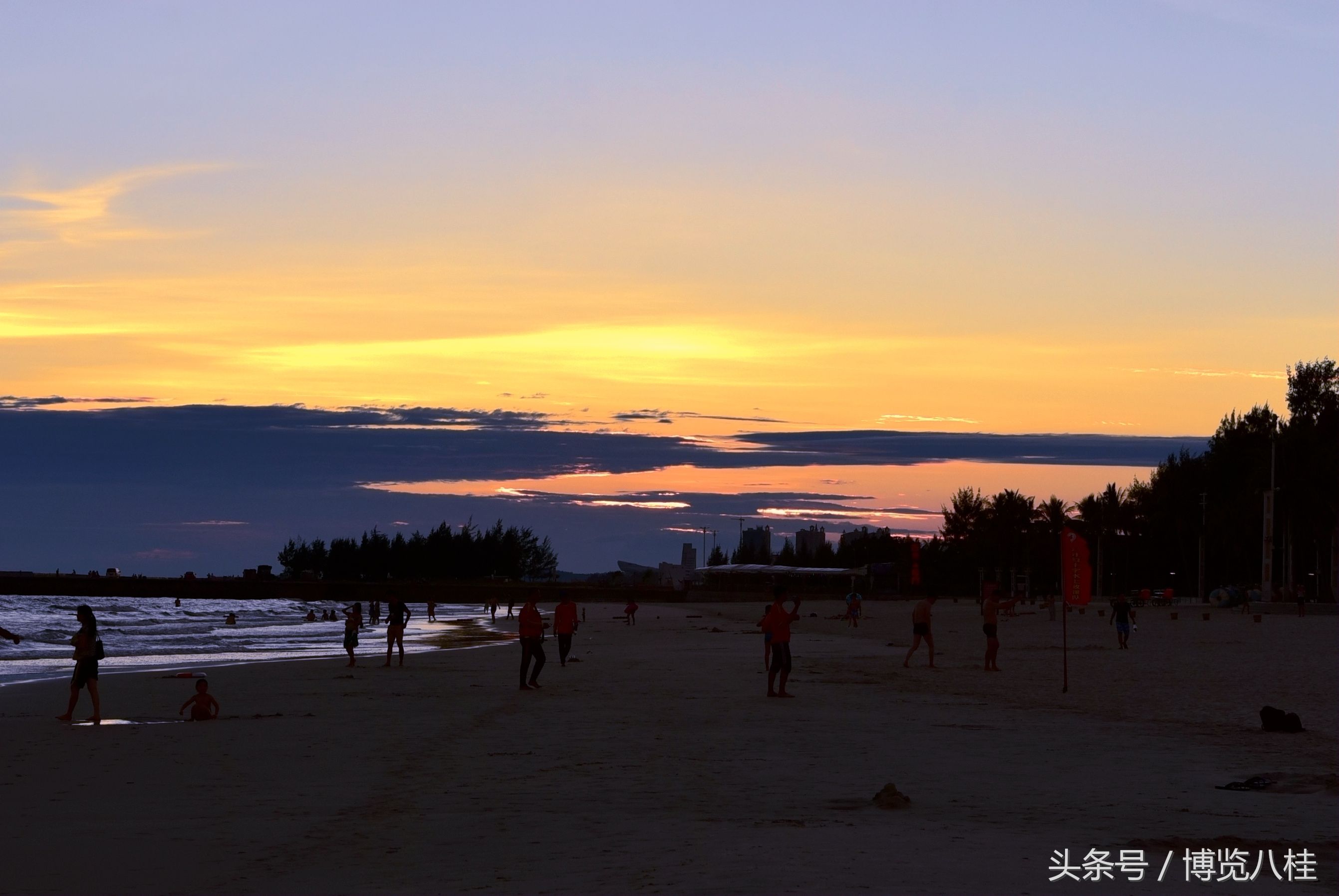 广西北海银滩晚霞满天夕阳美