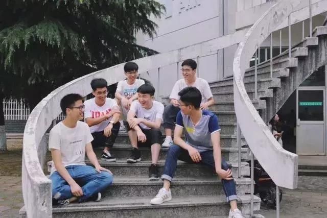 中南达人毕业了我们在哪?清华、同济、中南!看