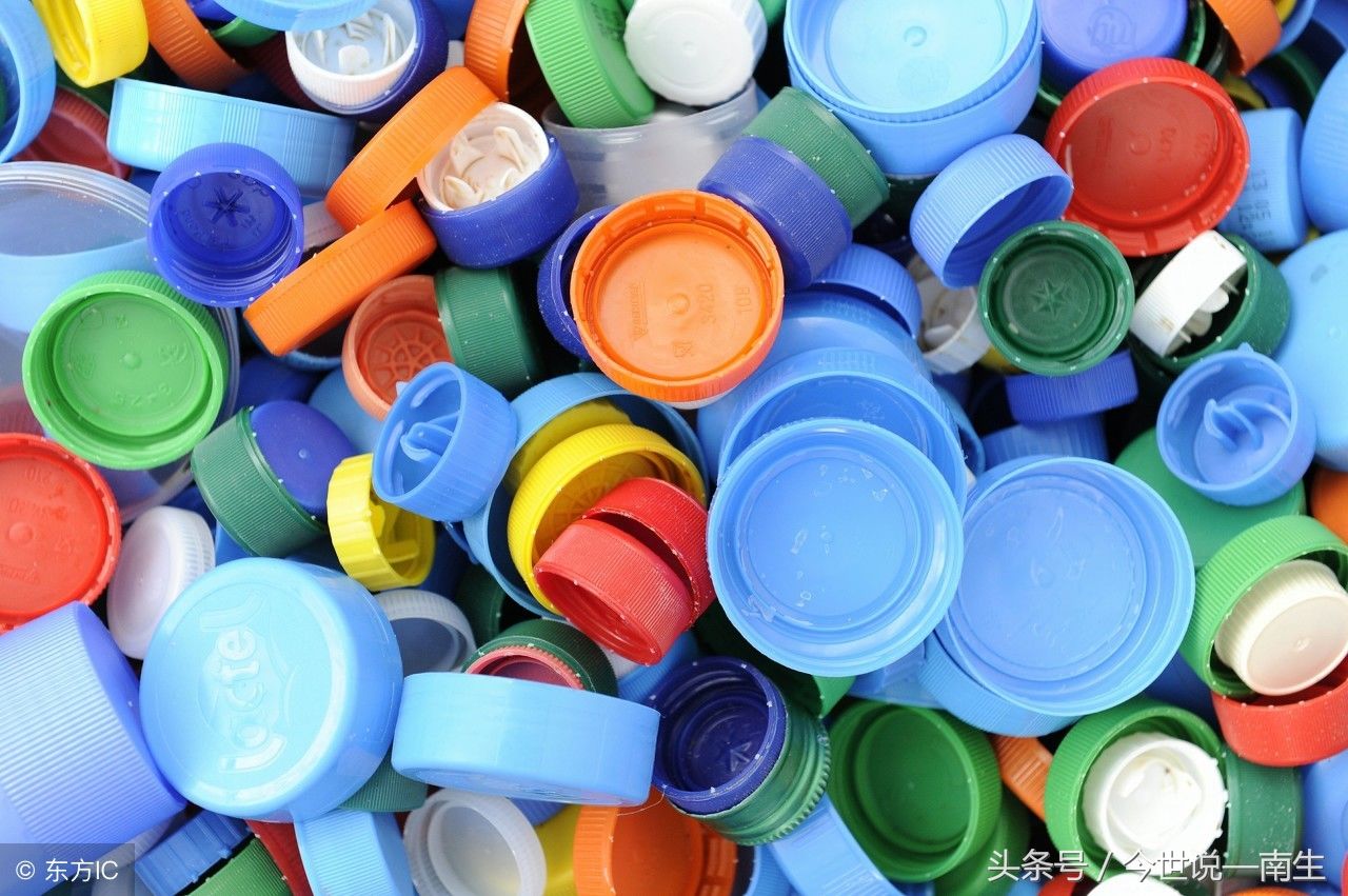 前4个月中国进口的大豆、石油、铁矿石、煤炭、未锻轧铜及铜材…