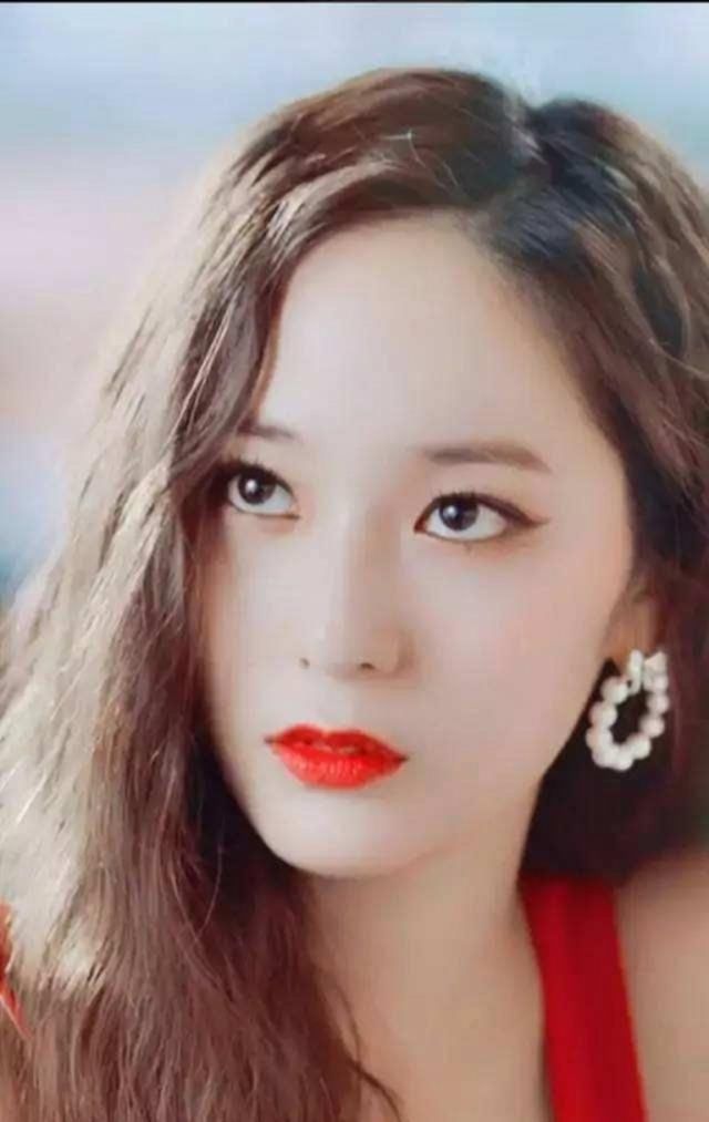 短发干练 长发温柔 颜值高的郑秀晶什么发型都