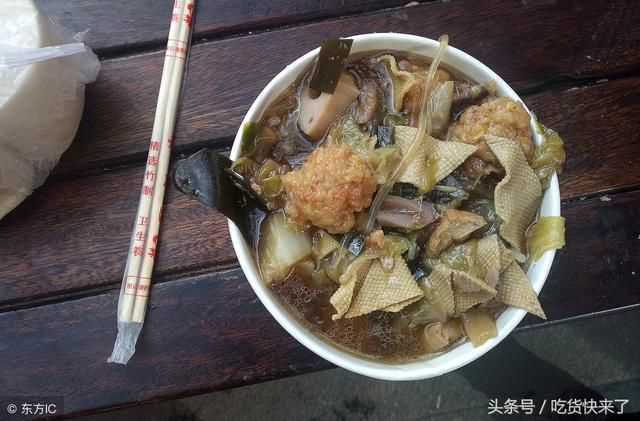 大年初一中午吃大锅菜，你的初一午饭吃饺子还是炒菜？