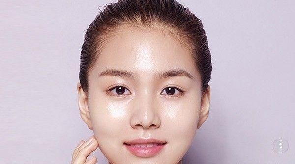 得了激素脸怎么办,激素脸治疗关键修复受损皮