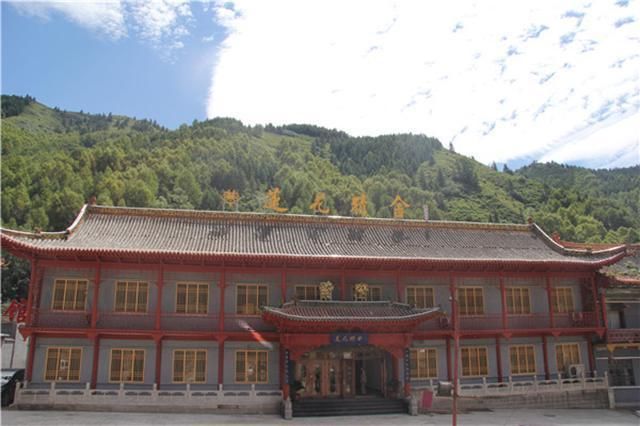 五一小长假，五台山莲花精舍:度假与静心修行共享