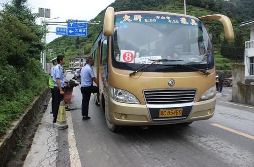 道真公安交警大队采用三级管控措施破解 客运