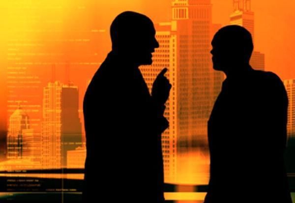 :撞见女同事出轨,你会传播吗?90后霸气回复,当