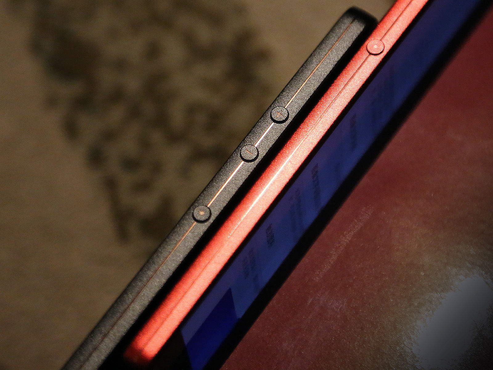 坚果Pro2配备目前最优的指纹识别解决方案 库