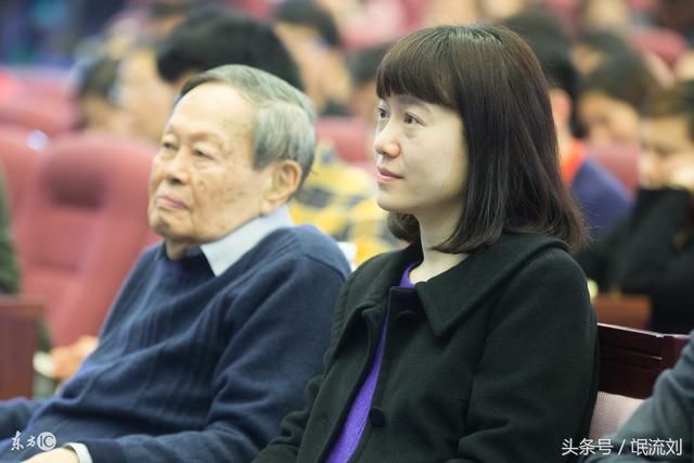 翁帆嫁给杨振宁是爱情吗?