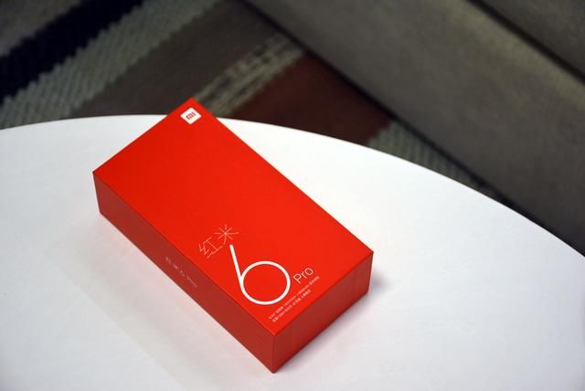 刘海屏手机不好看?那是你没用过红米6Pro!