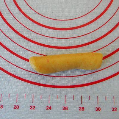 胡萝卜淡奶油小排包