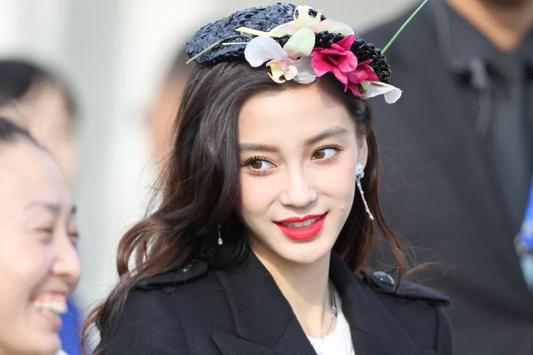 娱记上线:唐嫣怀孕四个月?baby瘦脱了相?周冬