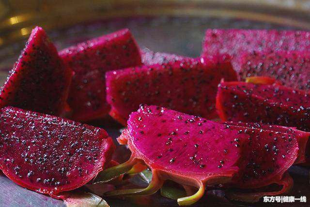 各位宝妈你知道睡前不宜让宝宝多吃哪些水果吗