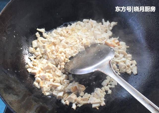 这才是豆腐最好吃的做法，入馅包饺子那叫一个香，馋哭了