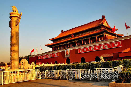 中国最强两大城市,北京和上海,哪个分量更重