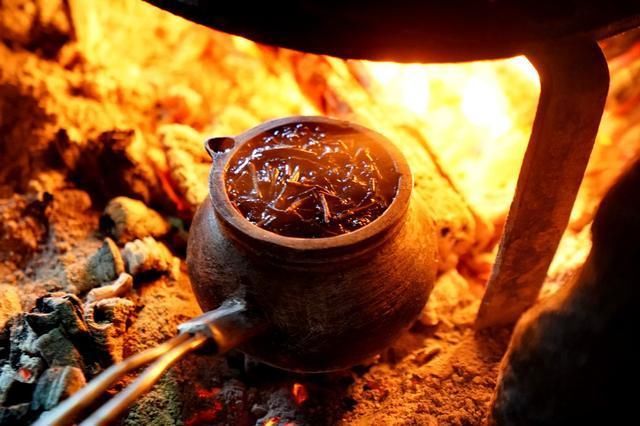 舌尖上的大理：走进剑川老君山，品尝市场上买不到的传统烤茶