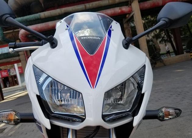 本田CBR300R对比铃木GSX250R,何去何从,听