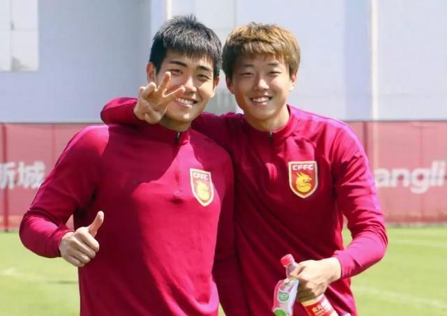 河北华夏公布2018赛季名单四名国脚加盟 高准翼正式回归鲁能_【今日爆点】