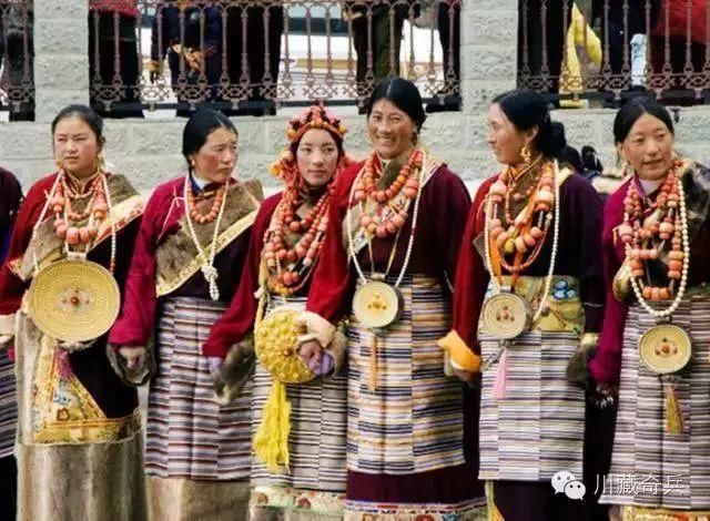 甘孜十八县：手中的佛珠——乡城