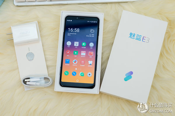 这应该是最薄的一代魅蓝-Meizu 魅族 魅蓝E3 智