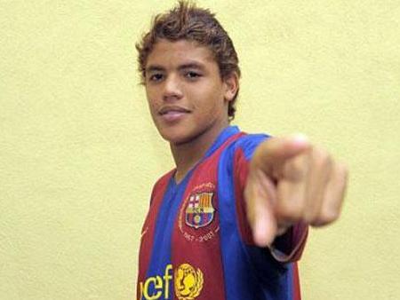 中超-前巴萨天才球星或将自由身加盟中超!