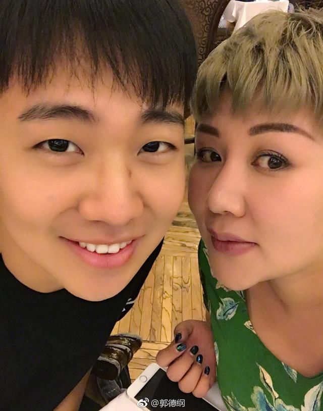 郭德纲现任老婆王惠号称德云社大管家