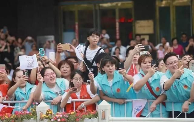 记录全运会精彩瞬间,赢天津移动流量卡!