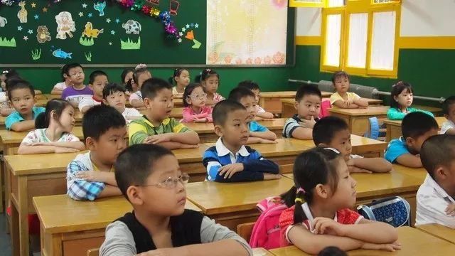 山西省教育厅: 严禁宣传炒作中考状元 一个班