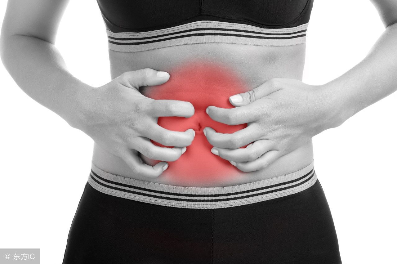 男子便秘和腹泻交替发生,大便带血人消瘦!不去