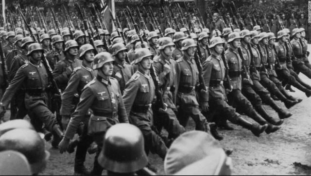 1940年的纳粹德军多得意?看看这些老照片!