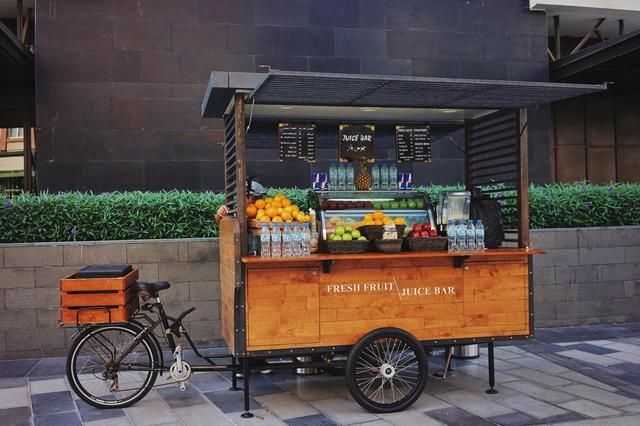 世界上最有钱的城市迪拜,真的没有满地豪车