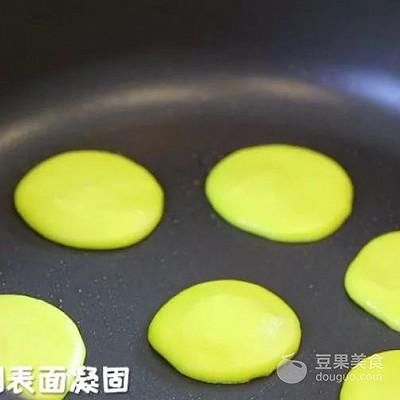 豌豆米粉软饼 宝宝辅食食谱