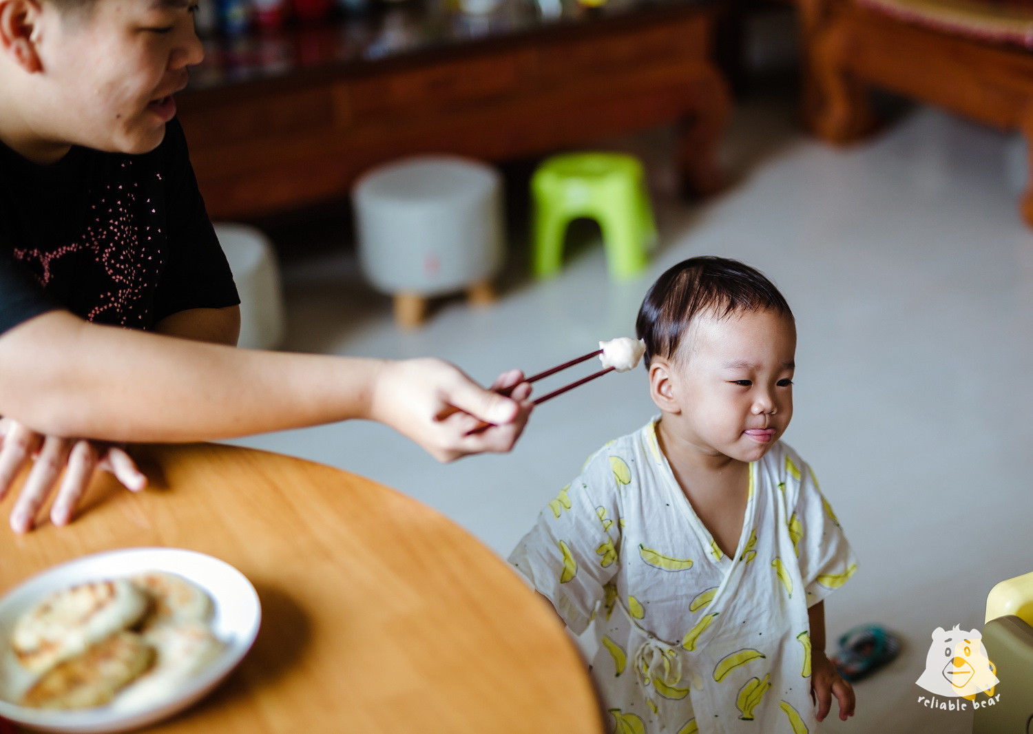 妈妈们头疼的问题之“让孩子吃饭”