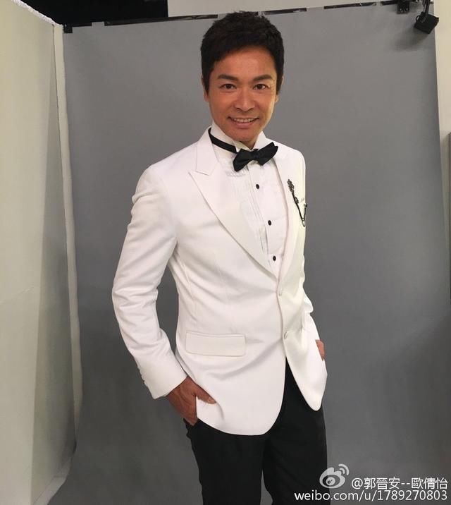 郭晋安模范家庭背后 曾陷婚姻危机想离婚