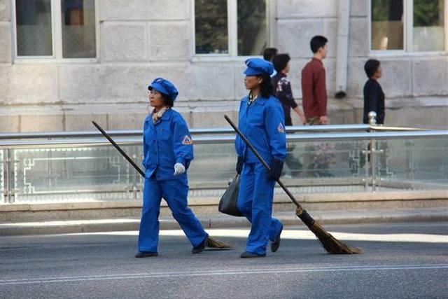 朝鲜首都大街真干净, 应该是个卫生城市