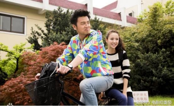 《超时空同居》剧情甜蜜炸飞,戏外贱萌雷佳音