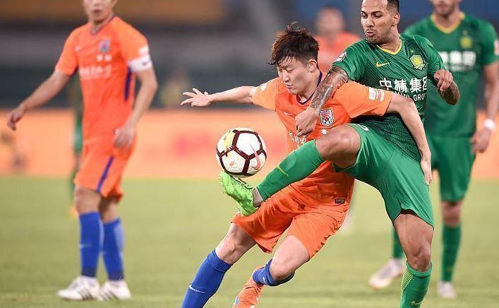 鲁能和国安立即停止足协杯球票销售是对球迷的