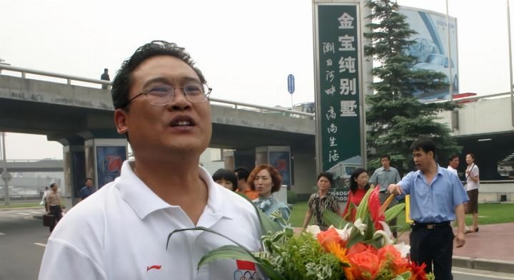 举重名帅马文辉被终身禁赛,弟子奥运金牌因兴奋剂被取消 举重名帅马文辉被终身禁赛,弟子奥运金牌因兴奋剂被取消