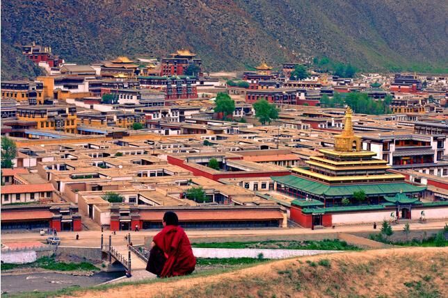 成都租车旅游自驾甘南