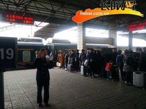国庆期间邯郸火车站发送旅客19万余人次