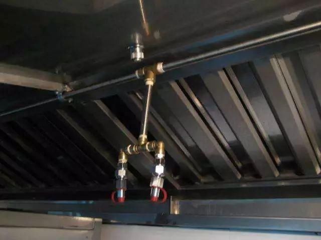 餐厅好不好,厨房很重要!冬季餐馆、饭店厨房防