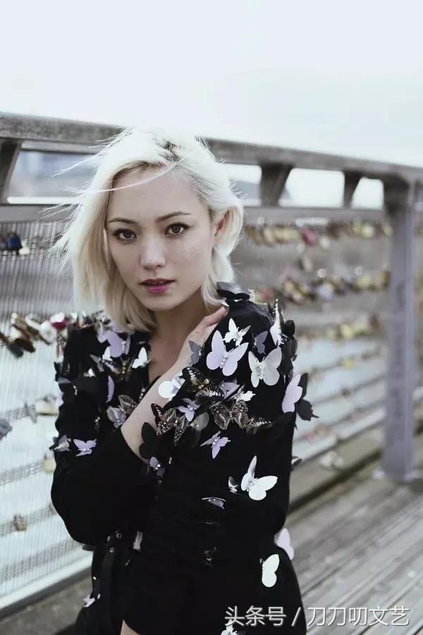 《复联3》的呆萌螳螂女有三国混血,卸妆后其实