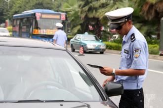 开车没有带驾驶证不用慌，这3种情况下不算无证驾驶