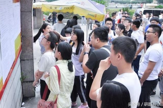 高考当天找不到考场,十年的努力白费!准考证和