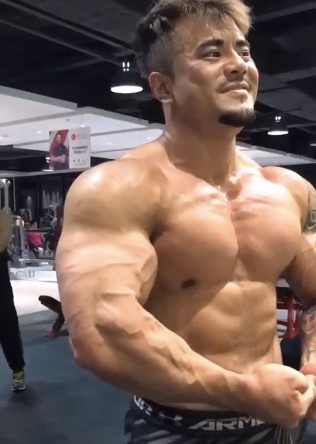 健美运动员_健美运动员收入