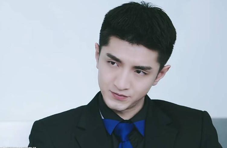 金瀚《快本》首秀,同台胡一天吴磊实力小生,网