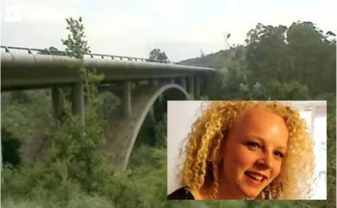 少女蹦极女子把 不要跳 听成 现在跳 摔死,谁的