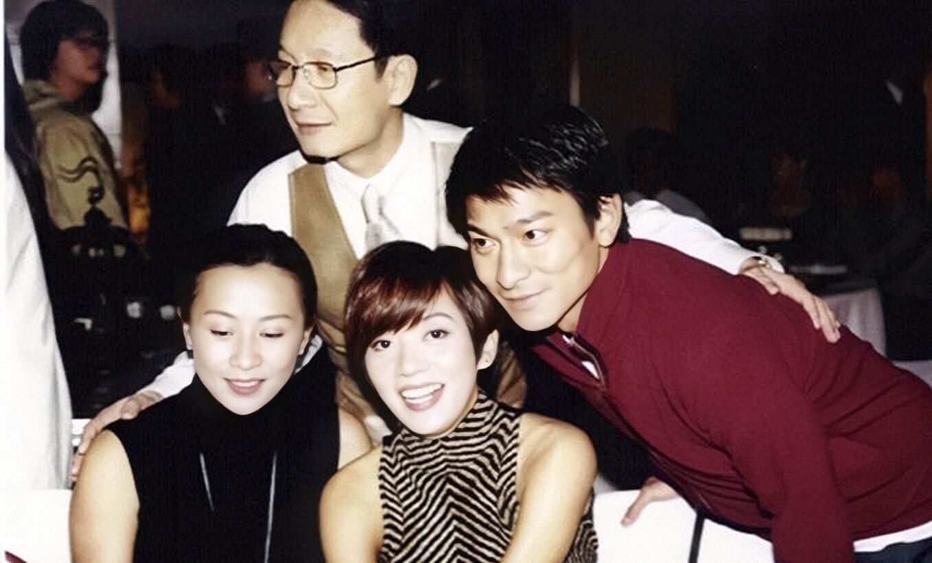 梅姐57岁冥寿，众星悼念，死后17年母亲和大哥仍在争遗产
