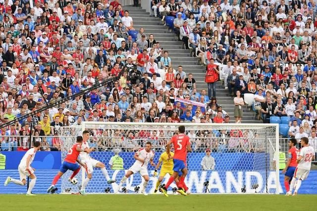 经典万达时刻|德国巴西双双爆冷,世界杯上无弱